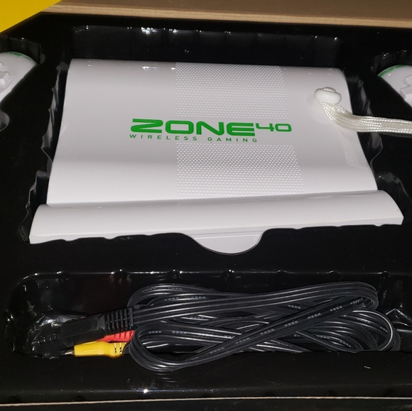 Video game zone 40 Game built in 40 games 11 interactive and 29 arcade games - Picture 11 of 17